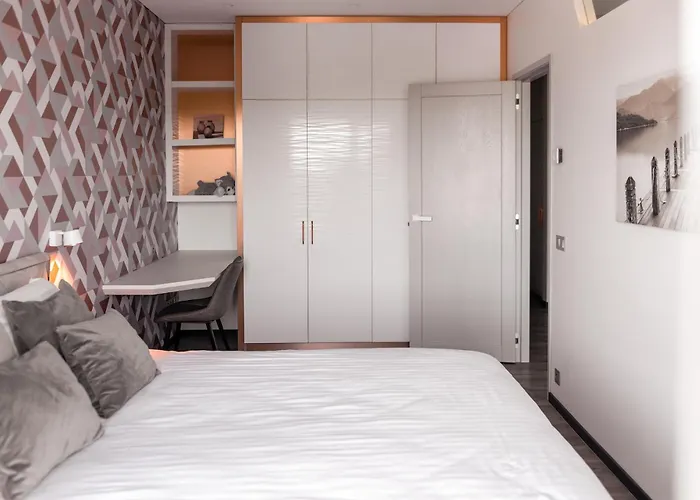 Bright With Castle View Appartement Kaunas